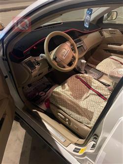 تويوتا أفالون